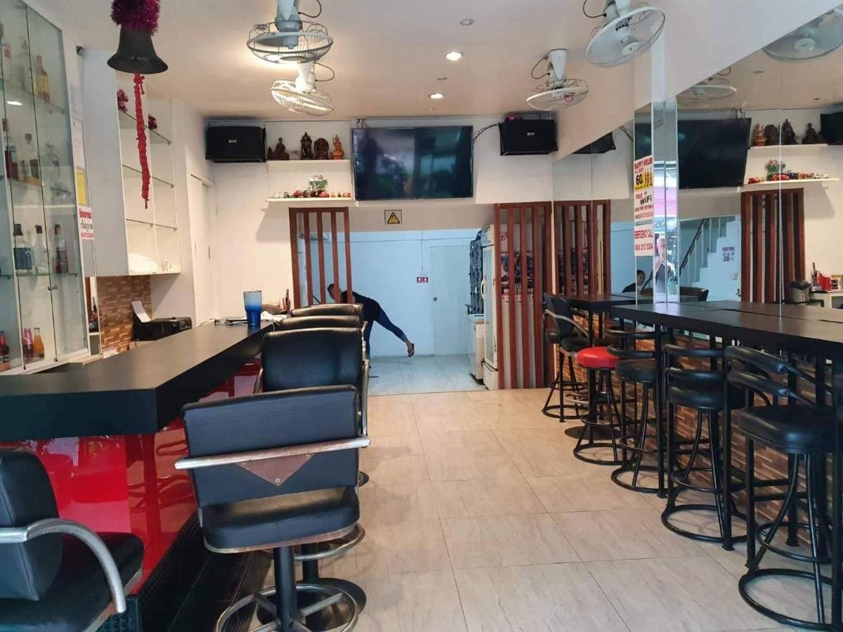 Big Moose Pattaya Hotel Екстериор снимка