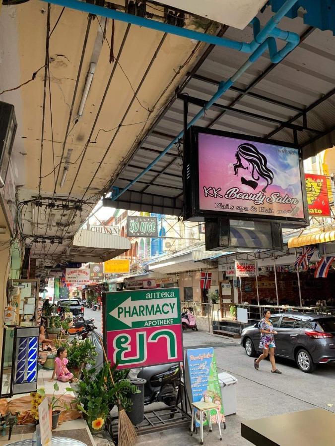 Big Moose Pattaya Hotel Екстериор снимка